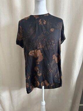 Wilfred Silk Black & Brown Floral Short Sleeve Top